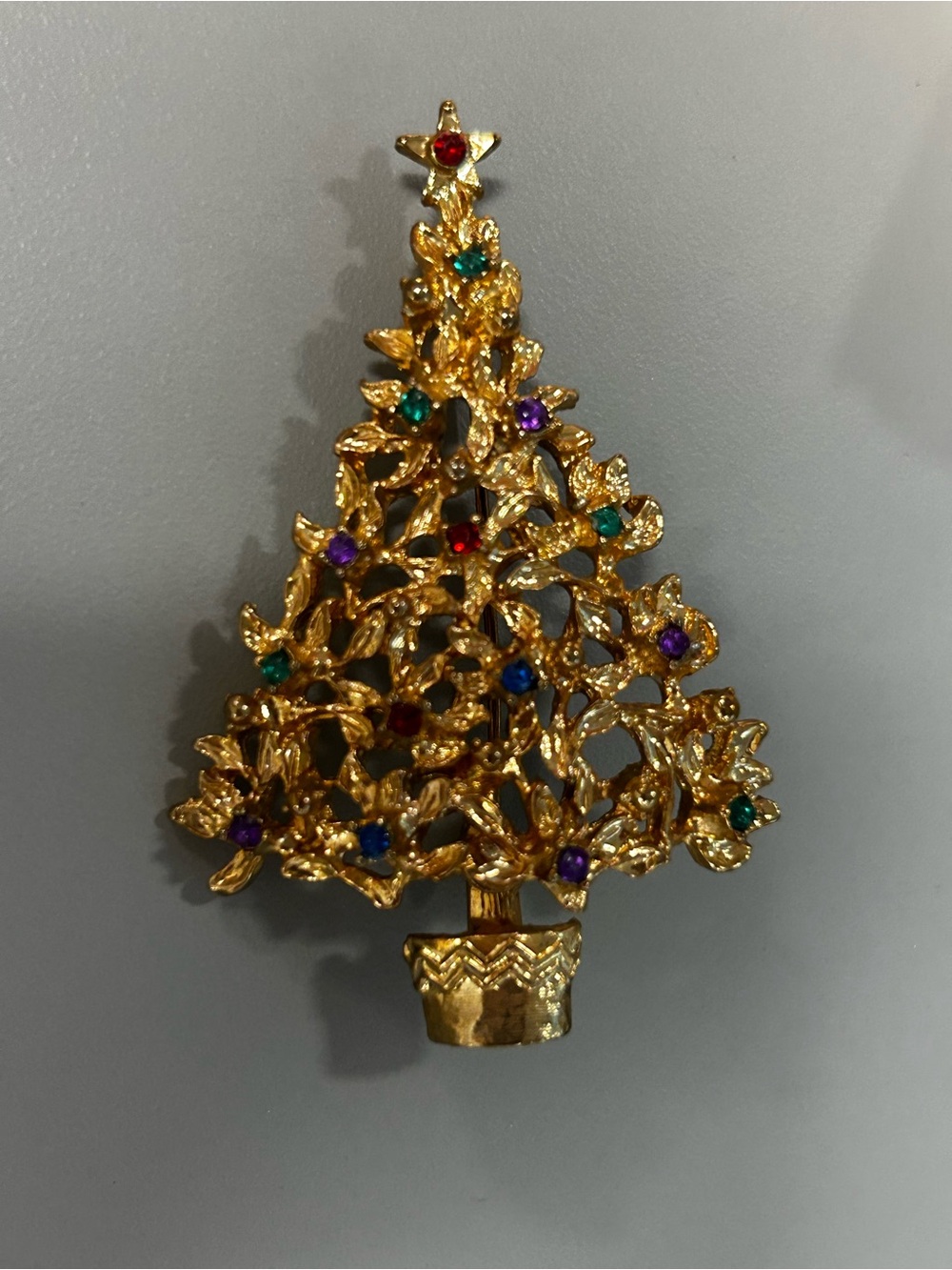 Gold-tone Christmas Tree Brooch with Multicolor Stones